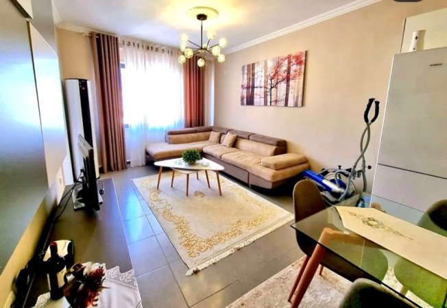 Tirane, shitet apartament 1+1 , 74 m² 139.000 € (TREGU ELEKTRIK)