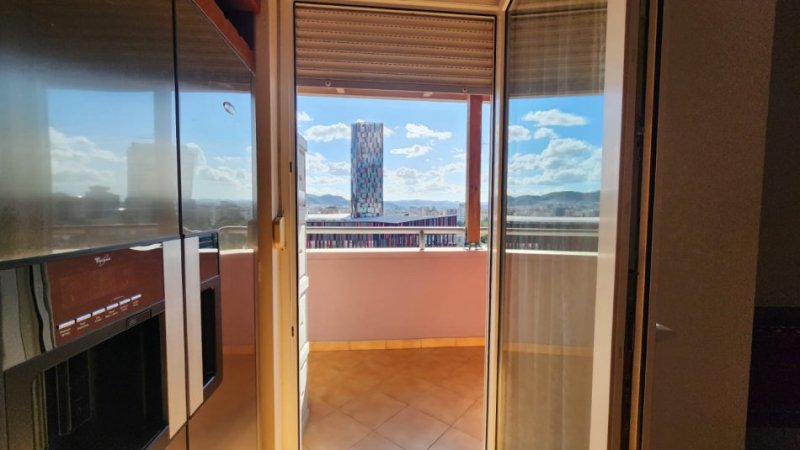 Tirane, jepet me qera apartament 2+1+Aneks+Ballkon Kati 10, 1.200 € 