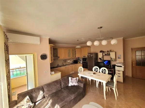 shitet , 142.000 €