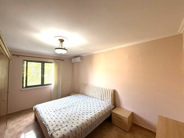 JEPET ME QERA SUPER APARTAMENT 2+1 TEK OXHAKU, PRANE SHKOLLES SE BASHKUAR, Kati 4, 60 m² 400 €
