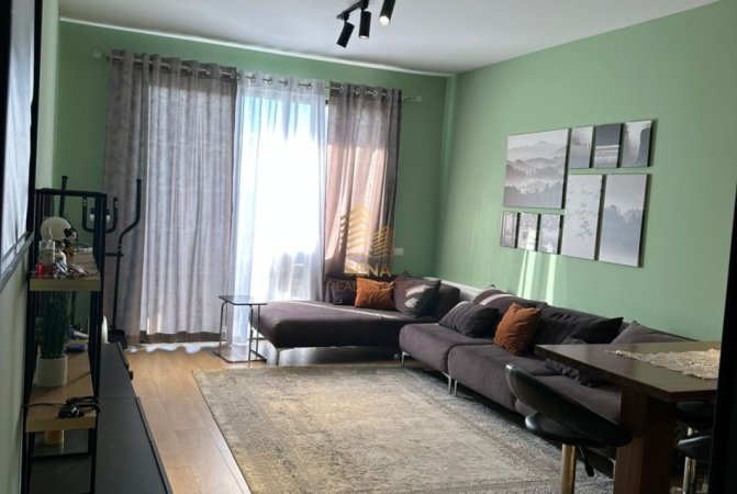Tirane, jepet me qera apartament 2+1+Ballkon Kati 7, 105 m² 750 € (Kompleksi ASL)