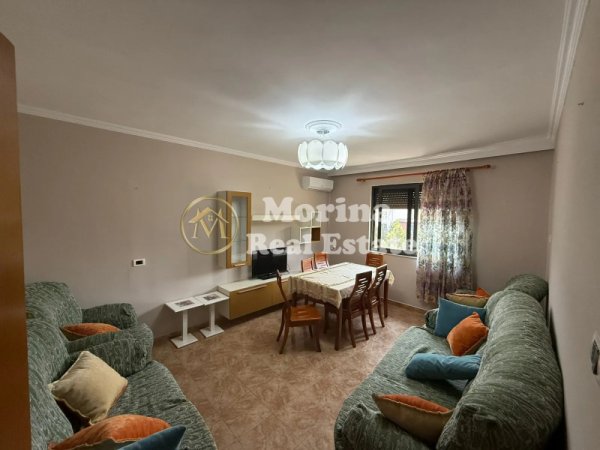 Tirane, jepet me qera apartament 2+1 Kati 4, 65 m² 400 € (Oxhaku)