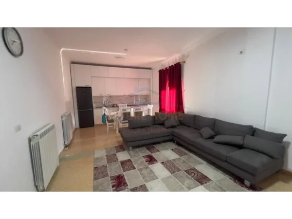 0683487469 Tirane, shitet Vile 3 Katshe Kati 3, 536 m² 1.072.200 € (Vilat Gjermane , Tirane)