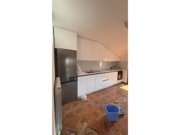 0683487469 Tirane, shitet Vile 3 Katshe Kati 3, 536 m² 1.072.200 € (Vilat Gjermane , Tirane)