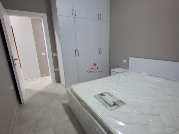 Tirane, jepet me qera apartament 1+1+Ballkon Kati 6, 60 m² 600 € (REZIDENCA HENKE,RRUGA BEDRI KARAPICI KOMBINAT)