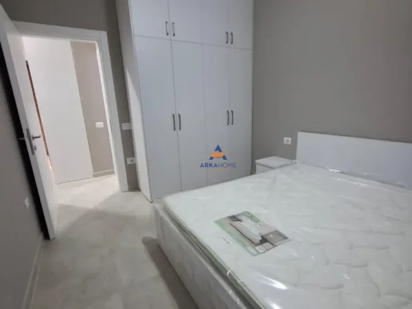 Tirane, jepet me qera apartament 1+1+Ballkon Kati 6, 60 m² 600 € (REZIDENCA HENKE,RRUGA BEDRI KARAPICI KOMBINAT)
