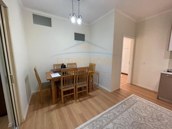 0683487469 Tirane, jepet me qera apartament 2+1 Kati 2, 108 m² 1.000 € (Prane Kopshtit Botanik)