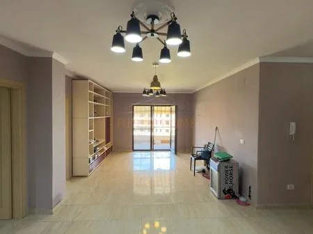 Tirane, shitet apartament 3+1 Kati 1, 130 m² 24.000.000 € 