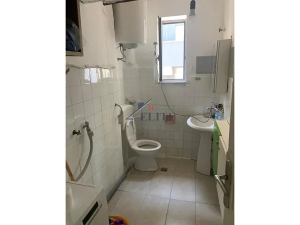 Tirane, shitet apartament 2+1+Ballkon Kati 4, 67 m² 160.000 € 