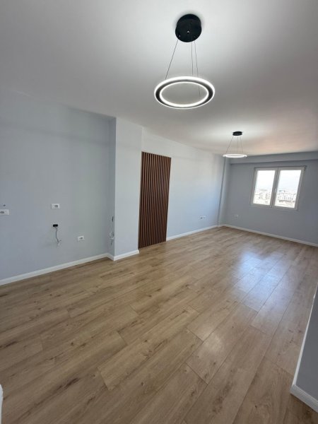 Tirane, shitet apartament 2+1 Kati 2, 95 m² 155.000 € 