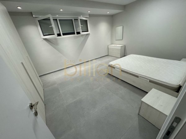 Tirane, jepet me qera 1+1 , 65 m² 450 €