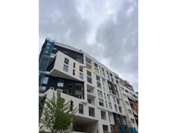 Tirane, shitet apartament 2+1 Kati 3, 97 m² 140.000 € 