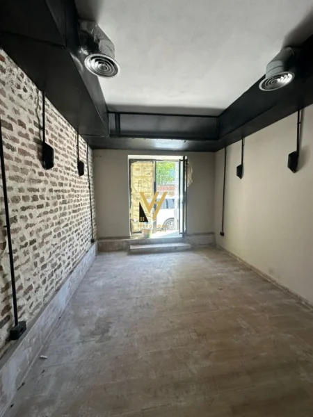 Tirane, shitet apartament 3+1+Ballkon Kati 0, 115 m² 195.000 € (VASIL SHANTO)