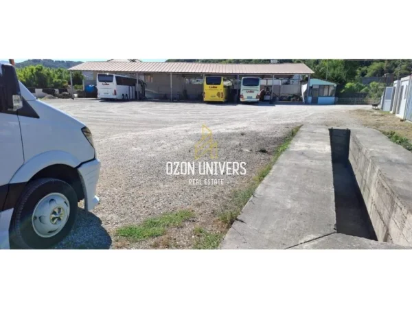 Tirane, shitet toke , 3.000 m² (Vaqarr)