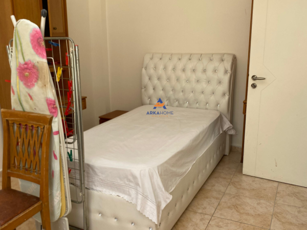 Tirane, jepet me qera apartament 2+1+Ballkon Kati 1, 100 m² 510 € (TE KODRA E DIELLIT)