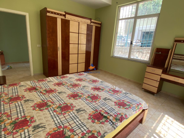 Tirane, jepet me qera apartament 2+1+Ballkon Kati 1, 100 m² 510 € (TE KODRA E DIELLIT)