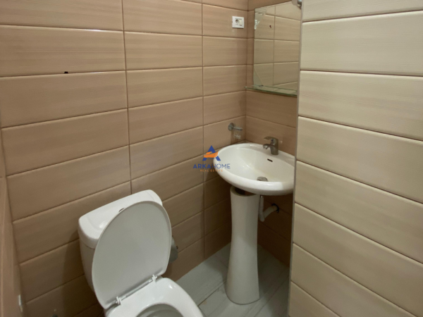 Tirane, jepet me qera apartament 2+1+Ballkon Kati 1, 100 m² 510 € (TE KODRA E DIELLIT)