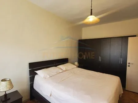 Tirane, jepet me qera apartament 2+1 Kati 4, 600 € 