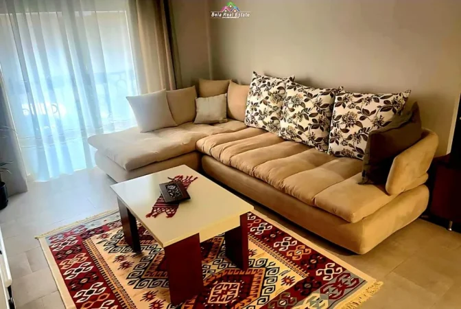 Tirane, jepet me qera apartament 3+1 Kati 2, 90 m² 600 € (tregu elektrik)