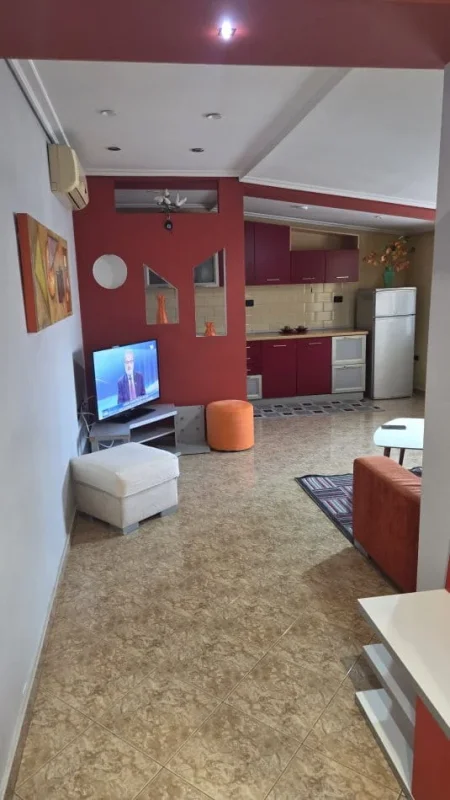 Tirane, jepet me qera apartament 2+1 Kati 6, 85 m² 450 € (rruga elbasanit)