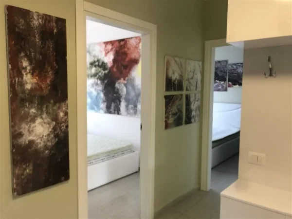 Tirane, jepet me qera apartament 2+1 Kati 4, 78 m² 1.000 € (STADIUMI DINAMO)