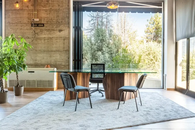 Tirane, ndarje qeraje zyre Kati 0, 220 m² (Kopshti Botanik)