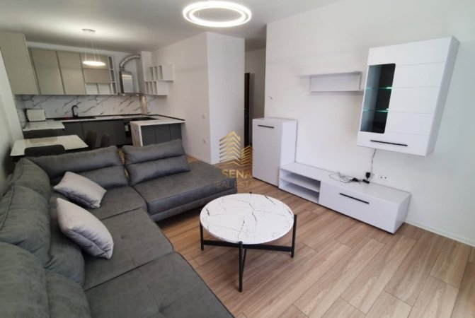 Tirane, shitet apartament 2+1+Ballkon Kati 7, 106 m² 210.000 € (Rruga Kongresi i Manastirit)