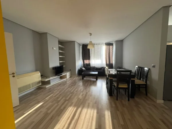 Tirane, shitet apartament 2+1+Aneks+Ballkon Kati 4, 98 m² 160.000 € (kodra e diellit)