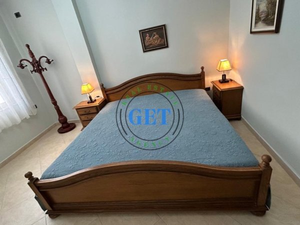 Durres, jepet me qera apartament 1+1+Ballkon Kati 2, 70 m² 400 € (Shkembi i Kavajes)