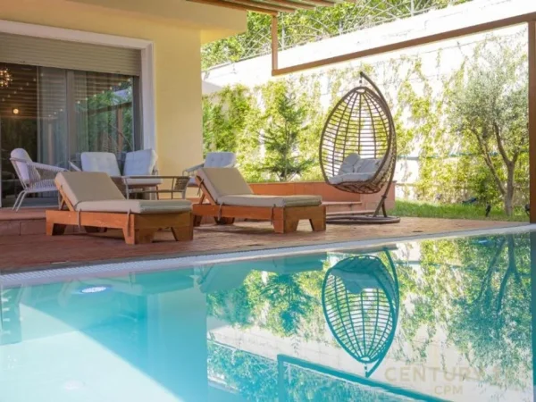 Tirane, jepet me qera apartament 2+1+Ballkon Kati 3, 380 m² 3.300 € (Porta e Gjelber)