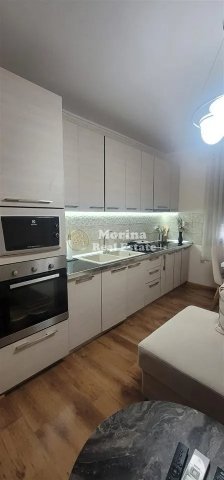 Tirane, jepet me qera apartament 2+1 Kati 2, 60 m² 500 € (Shkolla e Bashkuar)