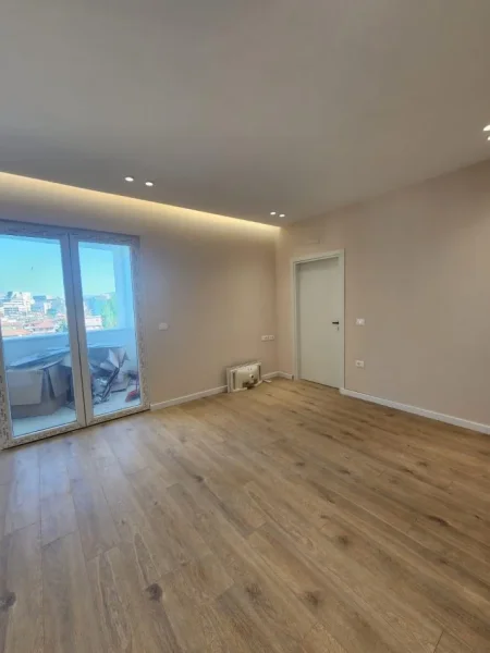 Tirane, jepet me qera apartament 1+1+Ballkon , 65 m² 400 € (River Residence)