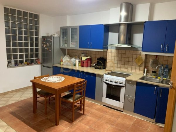 Tirane, shitet , 125 m² 335.000 € (Lion Park,Rr.Elbasanit.)