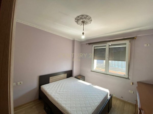 Tirane, shes apartament 1+1 Kati 4, 73 m² 90.000 € (spitali Hygeia)