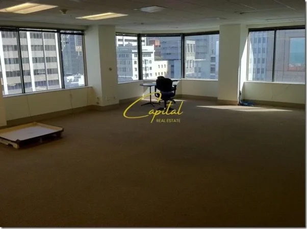 Tirane, jepet me qera ambjent biznesi Kati 0, 100 m² 2.000 € (QENDER)