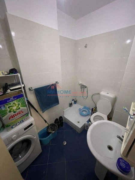 Tirane, jepet me qera apartament duplex 2+1+Ballkon Kati 5, 90 m² 550 € (Mine Peza)