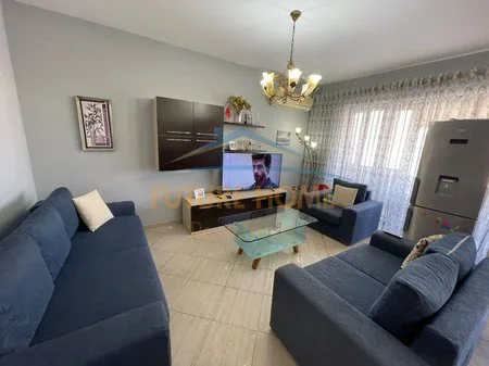 Tirane, shitet apartament 2+1+Ballkon Kati 7, 130 m² 340.000 € 