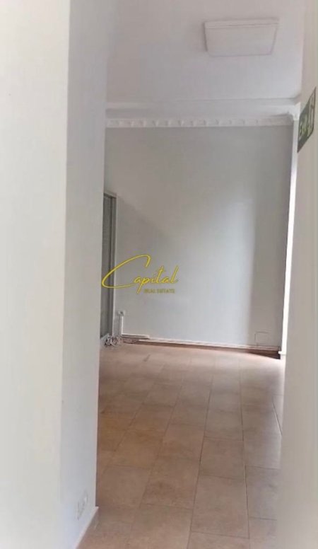 Tirane, jepet me qera dyqan Kati 0, 70 m² 1.000 € (STADIUMI &quot;AIR ALBANIA&quot;)