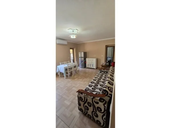Tirane, shitet apartament 2+1+Ballkon Kati 1, 98 m² 195.000 € 
