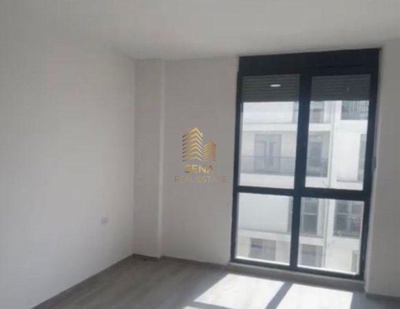 Tirane, jepet me qera apartament 3+1 Kati 3, 117 m² 450 € (Rruga5 Maji)