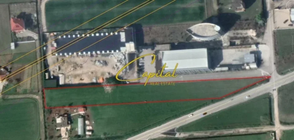 Tirane, shitet toke , 4.645 m² 372.000 € (BERXULLE)