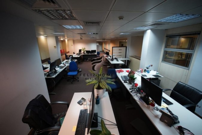 Tirane, jepet me qera ambjent biznesi Kati 0, 289 m² 7.500 € (RRUGA E KAVJES)