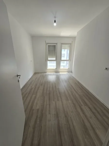 Tirane, shitet apartament 2+1+Aneks+Ballkon Kati 4, 106 m² 170.000 € (Kompleksi Alb-Edil, 5 Maji)