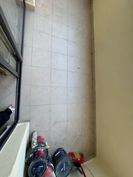 Tirane, jepet me qera apartament 2+1+Ballkon Kati 2, 85 m² 400 € (yzberisht)