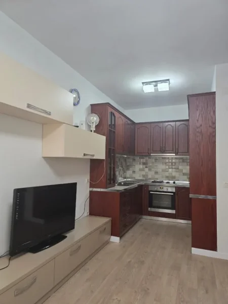 Tirane, shitet apartament 2+1+Ballkon Kati 2, 95 m² (FRATAR, ASTIR)