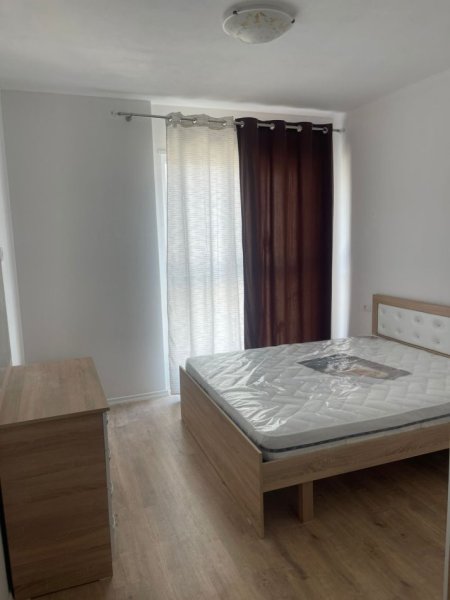 Tirane, jepet me qera apartament 2+1+Ballkon Kati 4, 95 m² 500 € (Univers City Pamje Parku I sapomobiluar + Post Parkimi)