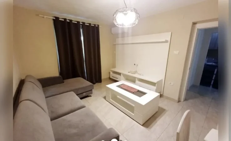 🔶️APARTAMENT  2+1 ME QIRA  ISH EKSPOZITA🔶️  500 €