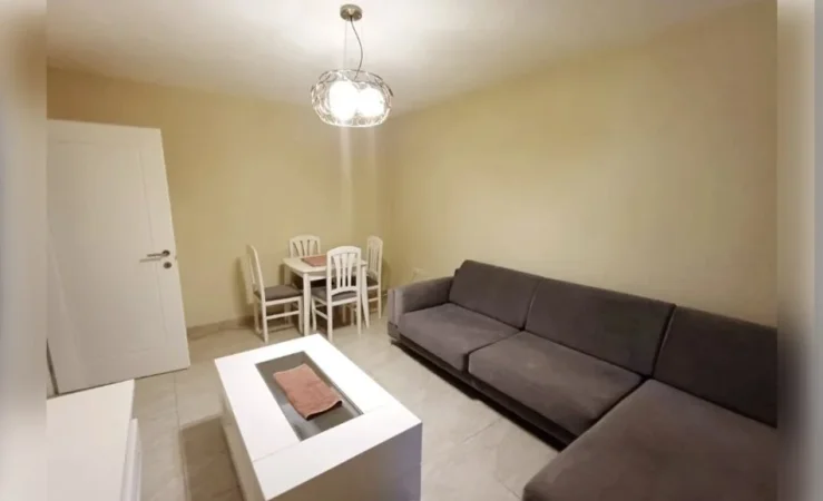 🔶️APARTAMENT  2+1 ME QIRA  ISH EKSPOZITA🔶️  500 €