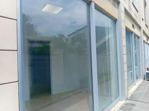 Shqiperi, shes dyqan Kati 0, 70 m² 42.000 € 