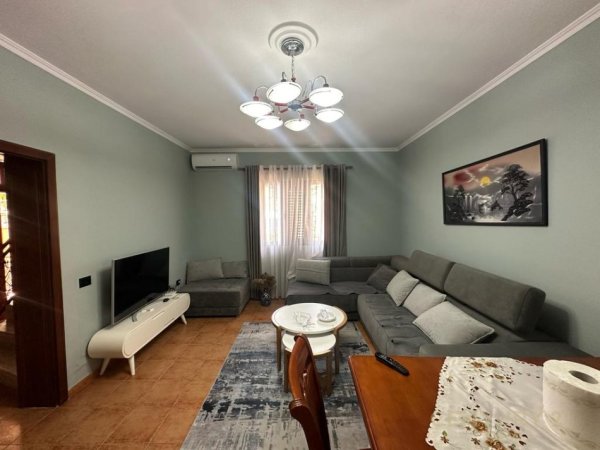 Tirane, shes Vile 3 Katshe Kati 3, 217 m² 340.000 € 